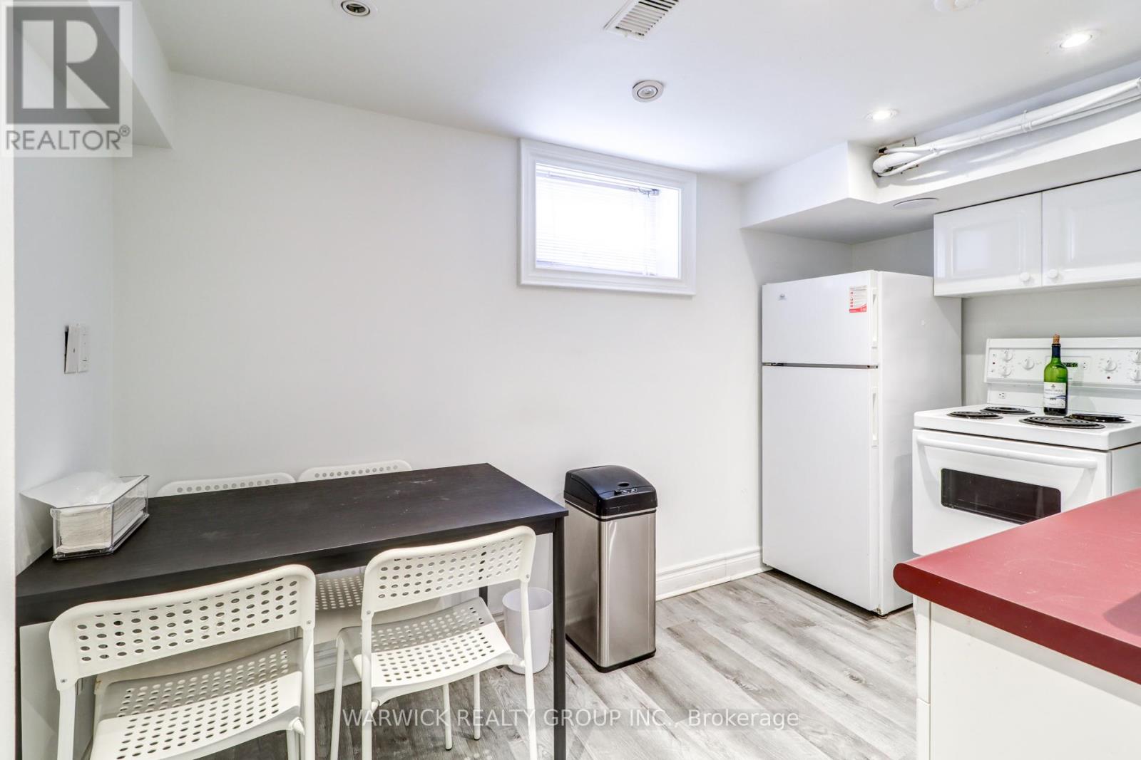 123 Sheppard Avenue E Property Photo 24