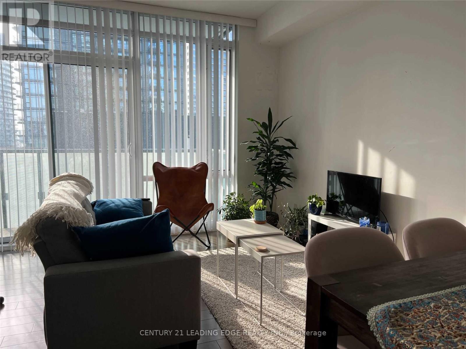 1010 - 170 Fort York Boulevard Property Photo 3