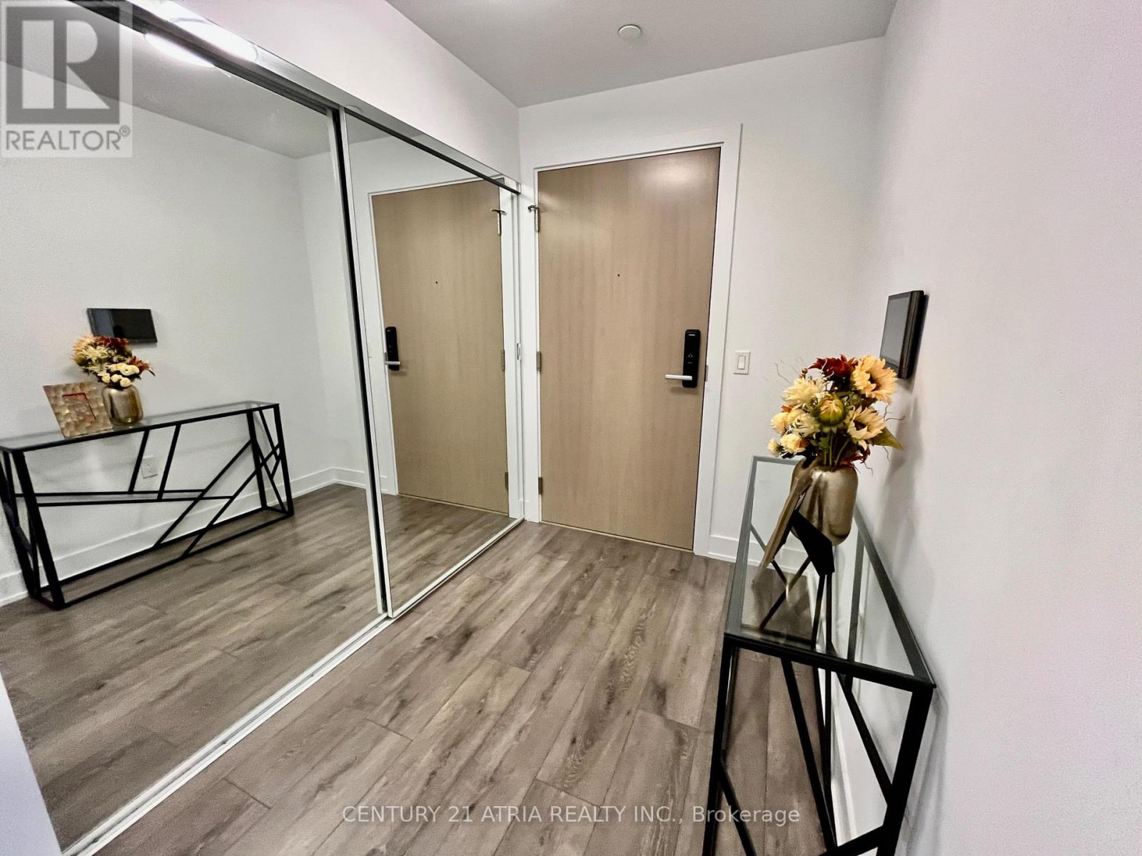 1608 - 575 Bloor Street E Property Photo 6