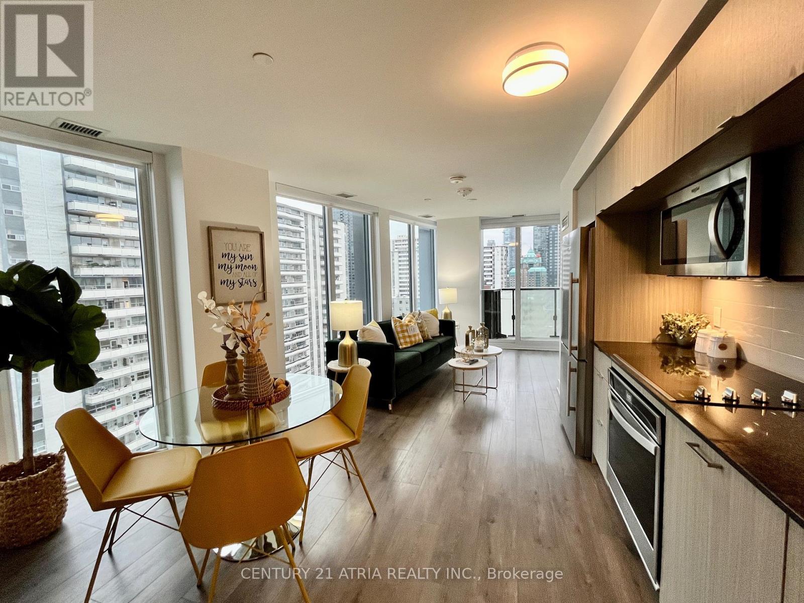 1608 - 575 Bloor Street E Property Photo 9