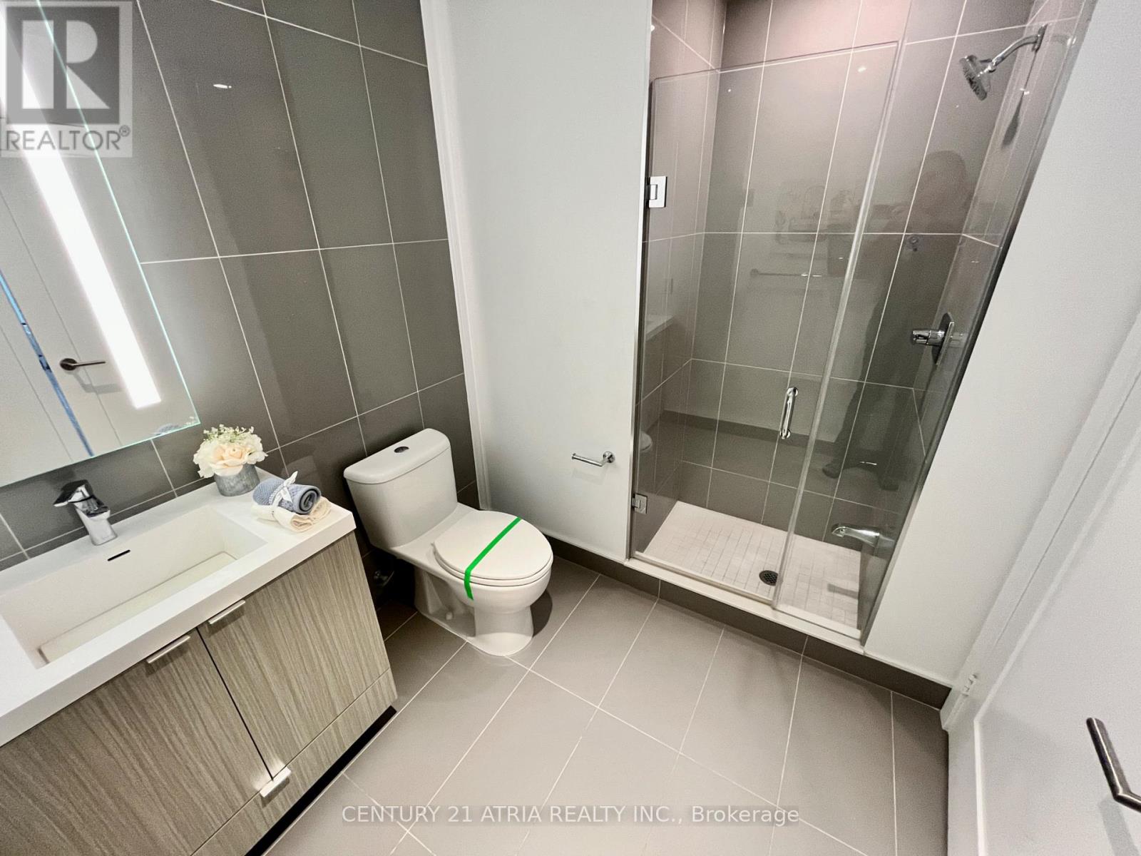 1608 - 575 Bloor Street E Property Photo 14
