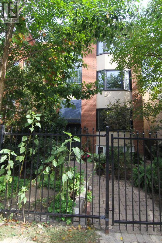 2 - 337 Seaton Street Property Photo 1