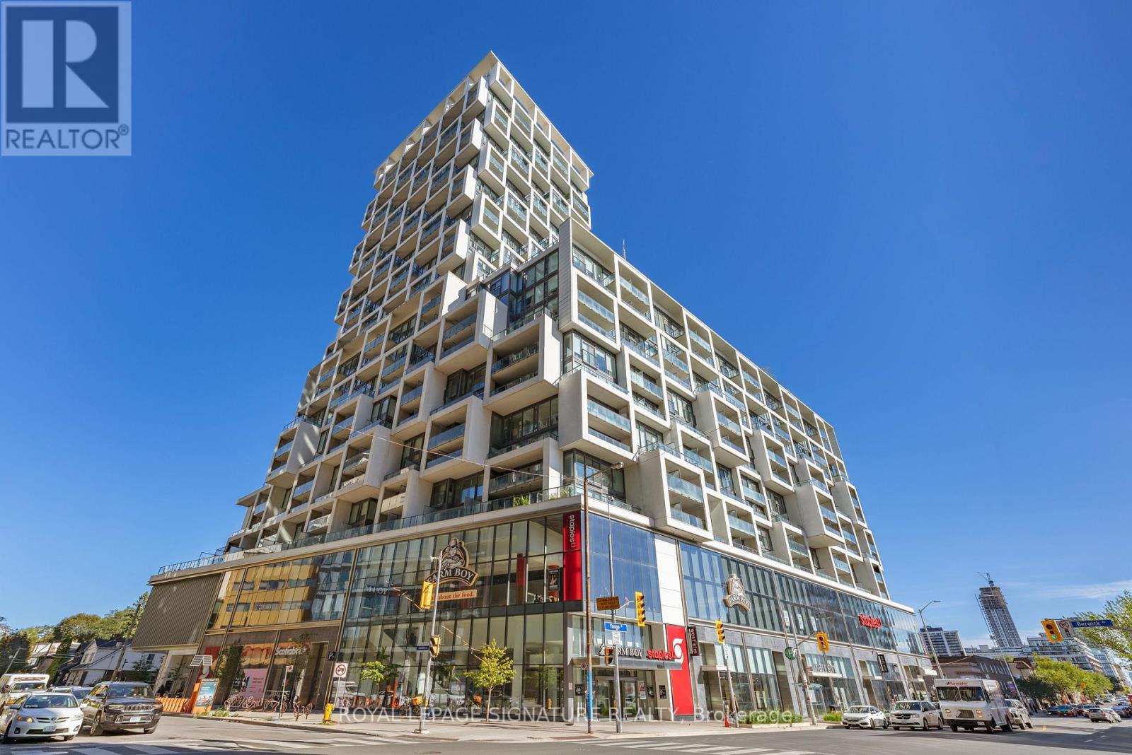 1010 - 5 SOUDAN AVENUE Property Photo 1