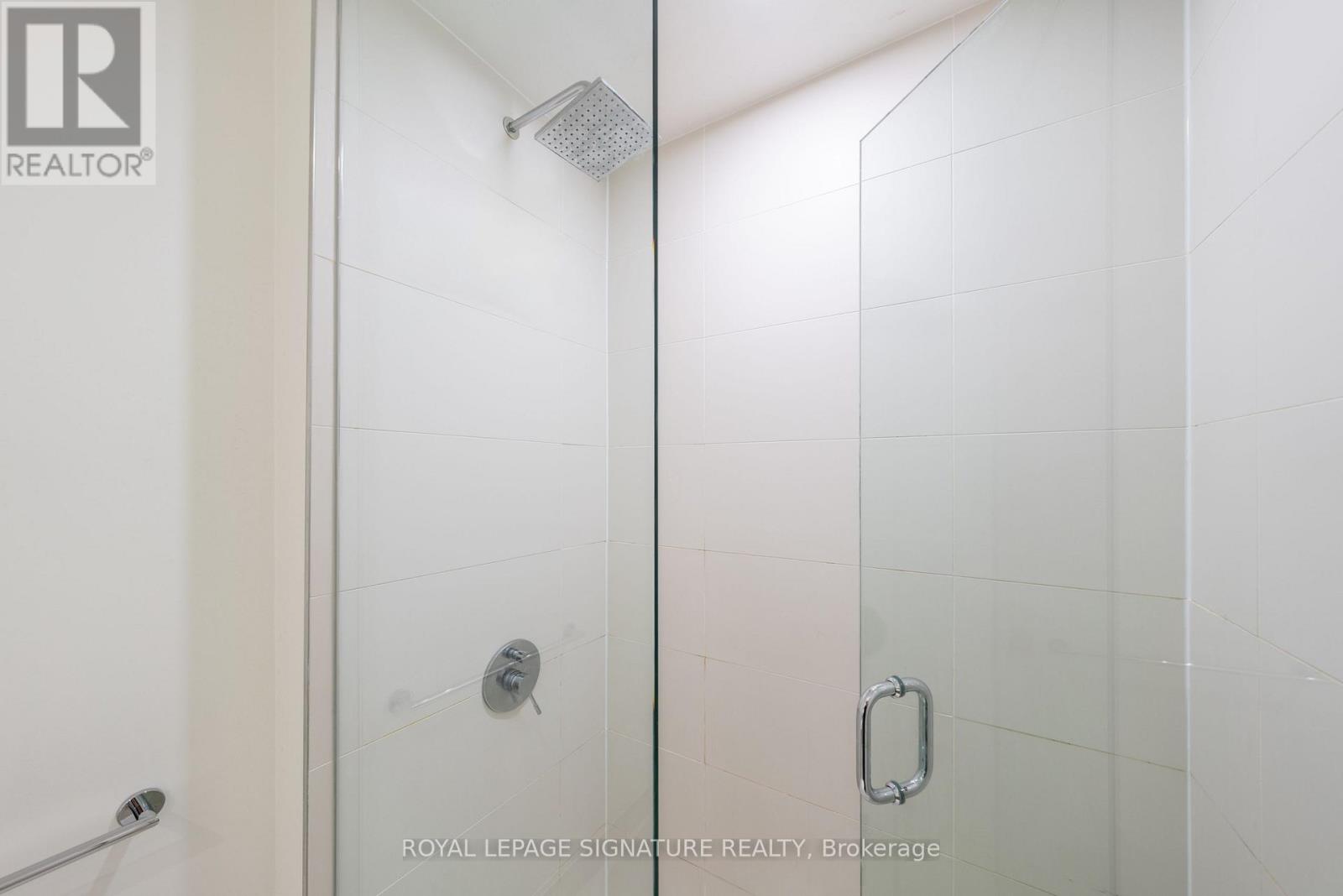 1010 - 5 Soudan Avenue Property Photo 10