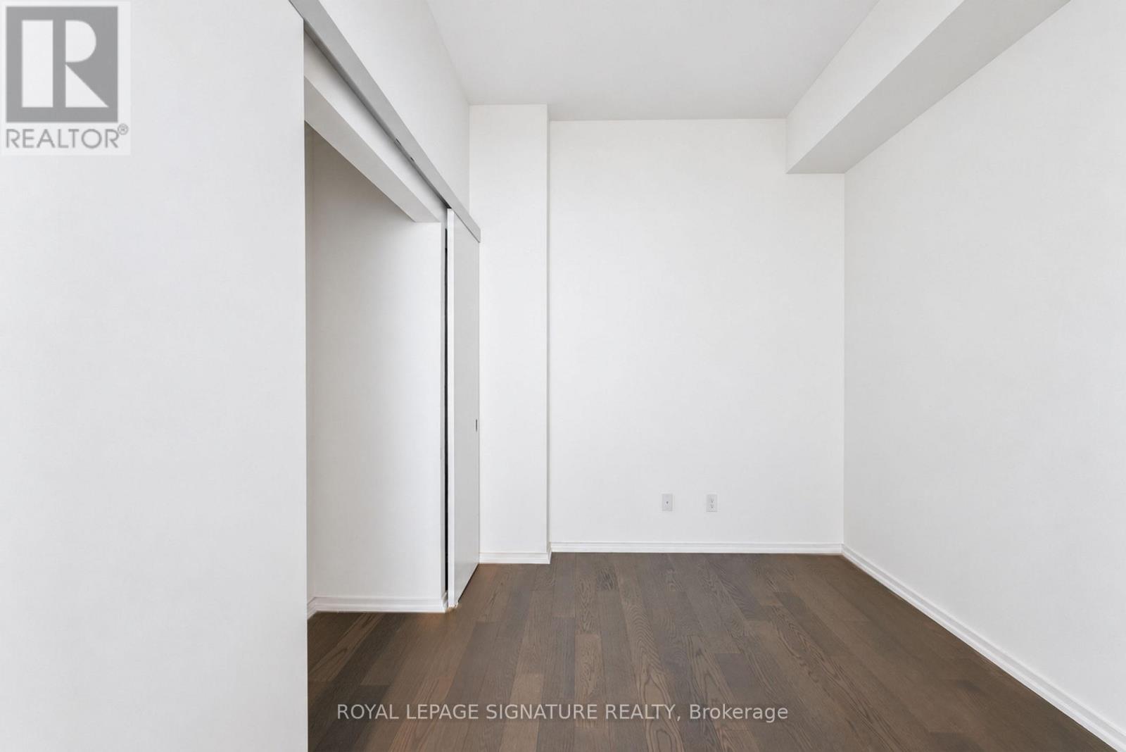1010 - 5 Soudan Avenue Property Photo 14