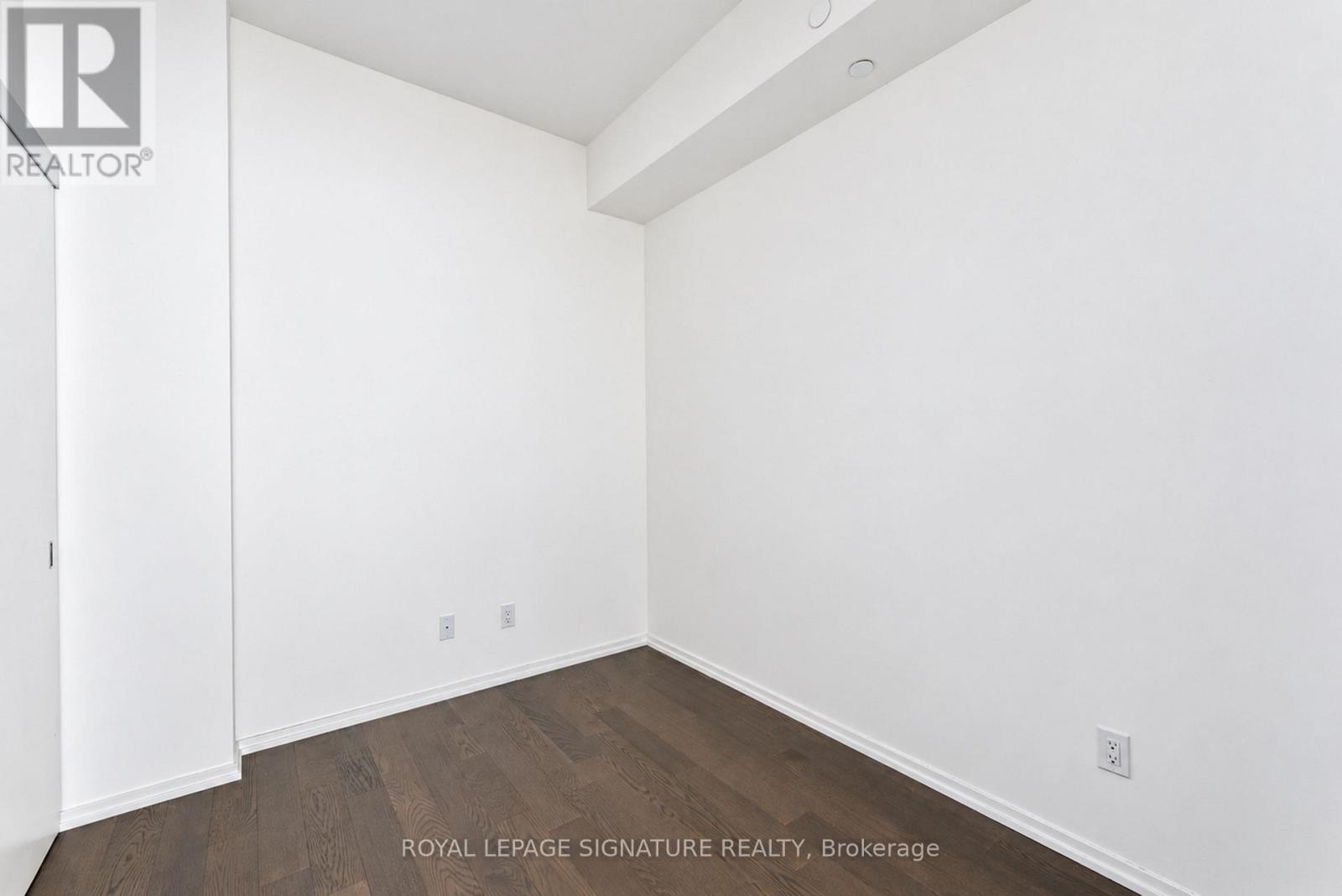 1010 - 5 Soudan Avenue Property Photo 15