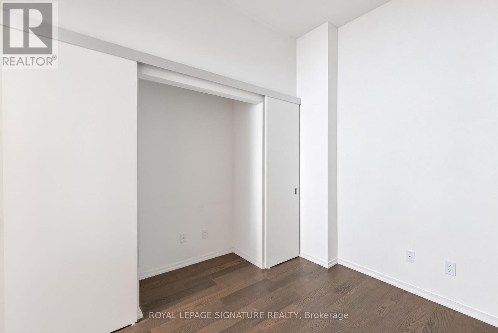 1010 - 5 Soudan Avenue Property Photo 16