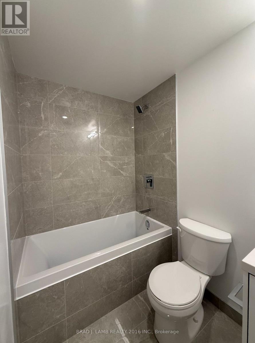 518 - 55 Ontario Street Property Photo 6