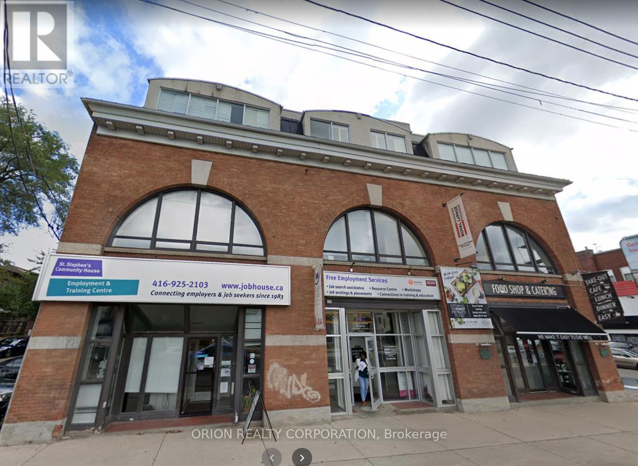 301/302 - 1415 BATHURST STREET Property Photo 1