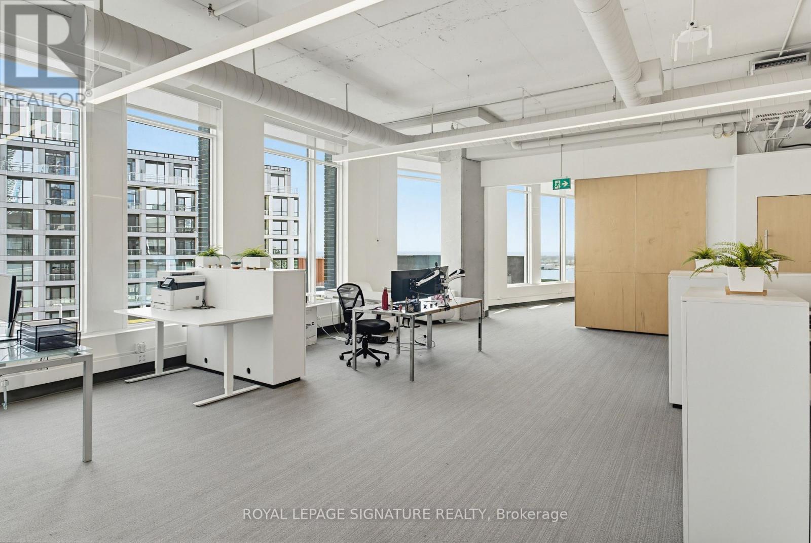 1306-1312 - 130 Queens Quay E Property Photo 11