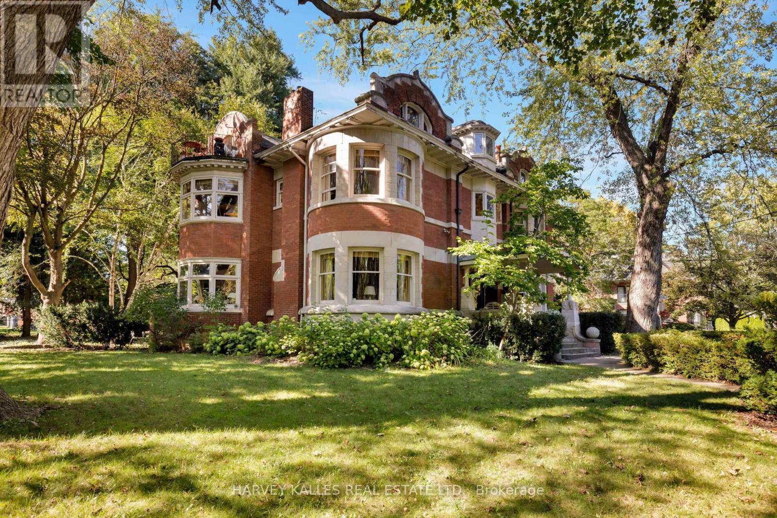 114 Glen Road Property Photo 3