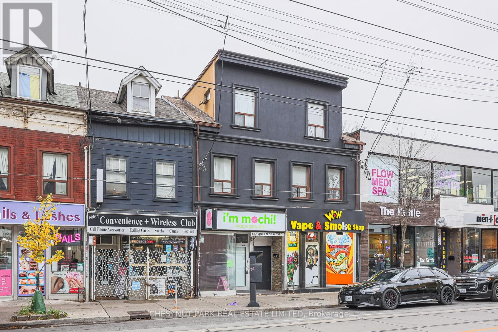 2 - 677 Queen Street W Property Photo 1