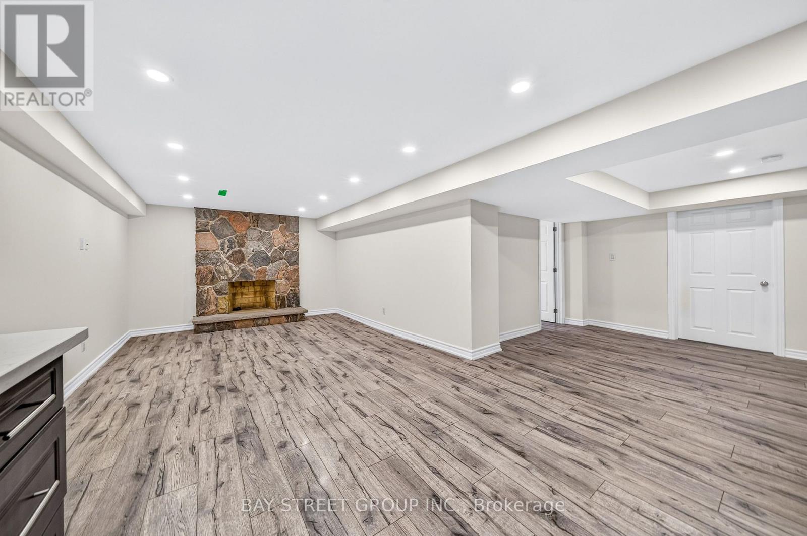 203 Cassandra Boulevard Property Photo 36