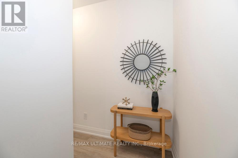 1008 - 20 Soudan Avenue Property Photo 2