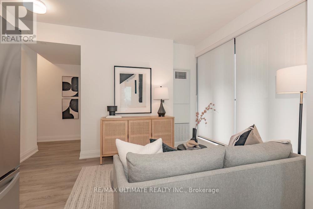 1008 - 20 Soudan Avenue Property Photo 8