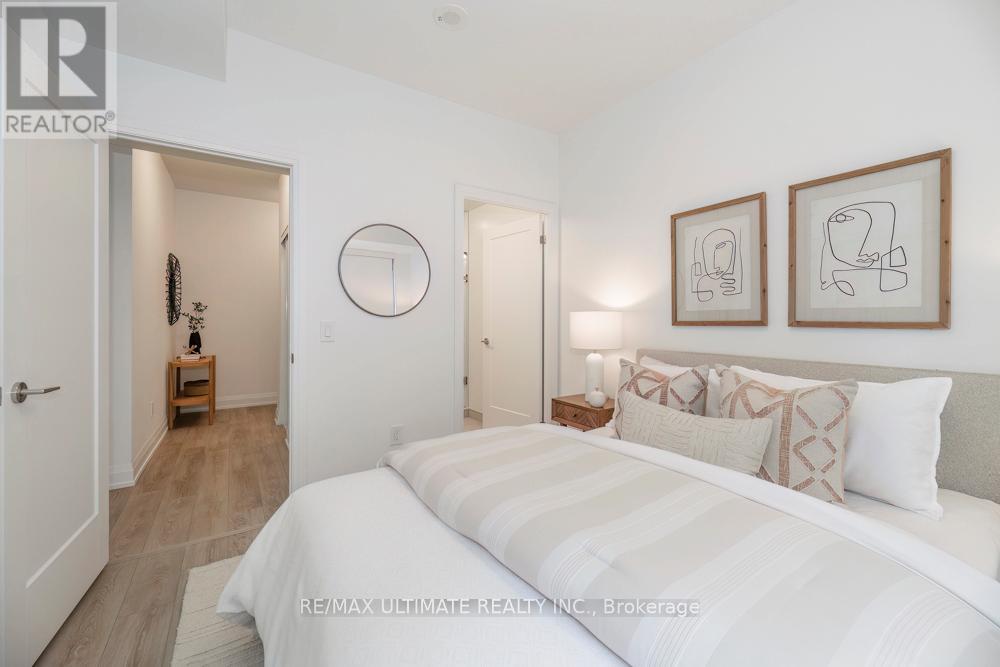 1008 - 20 Soudan Avenue Property Photo 18