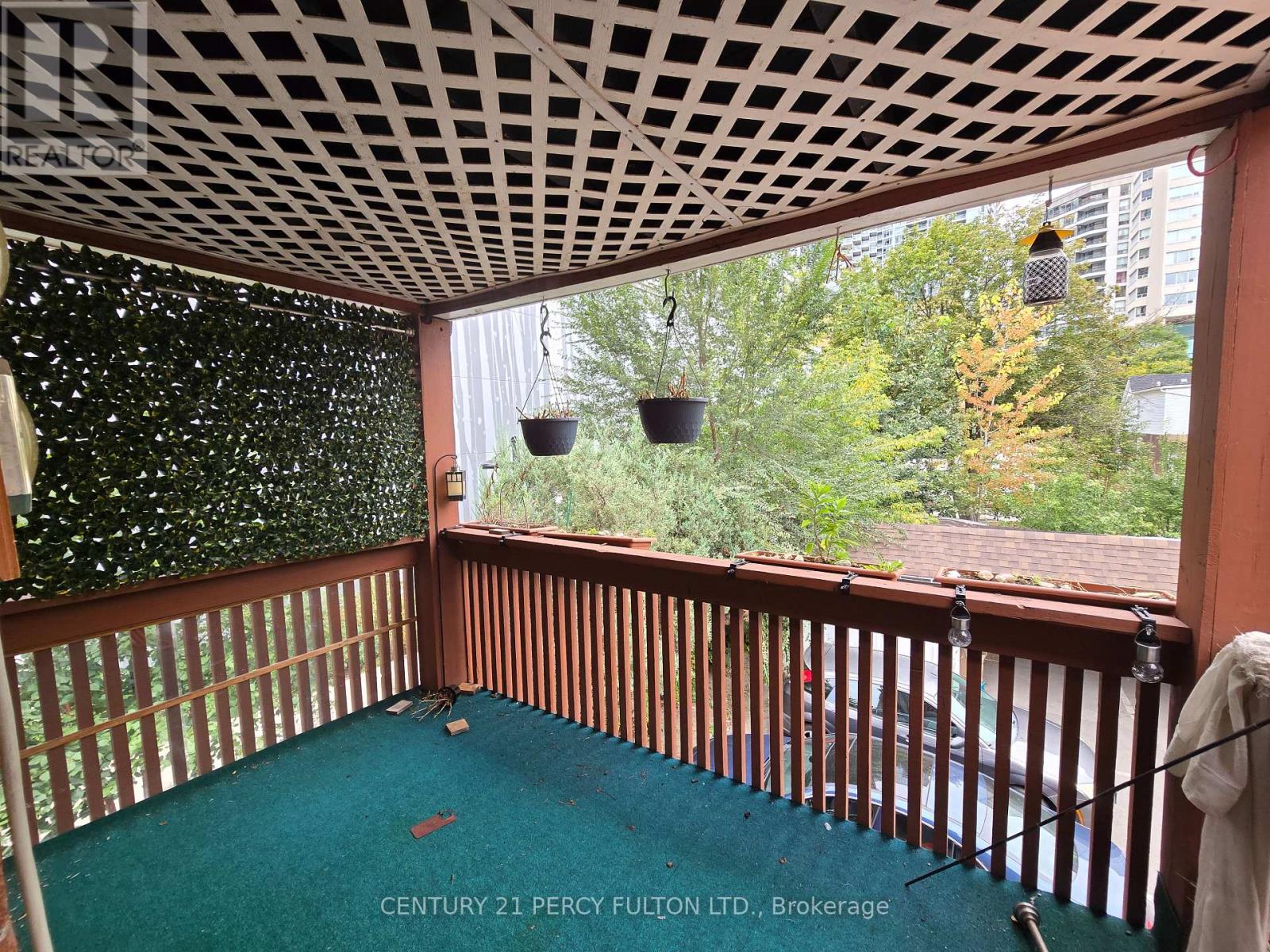 40 B - 40 Hillsdale Avenue E Property Photo 4