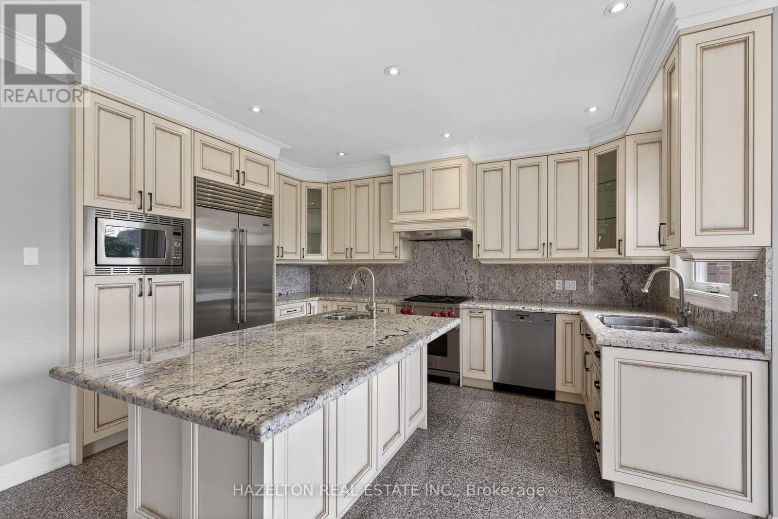 173 Holmes Avenue Property Photo 13