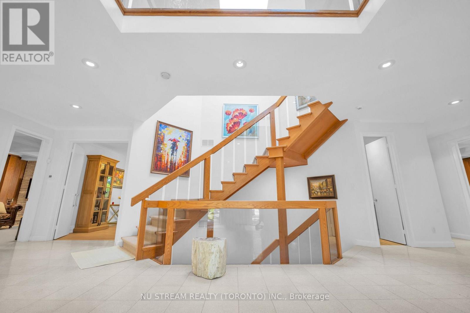 35 Penwood Crescent Property Photo 20