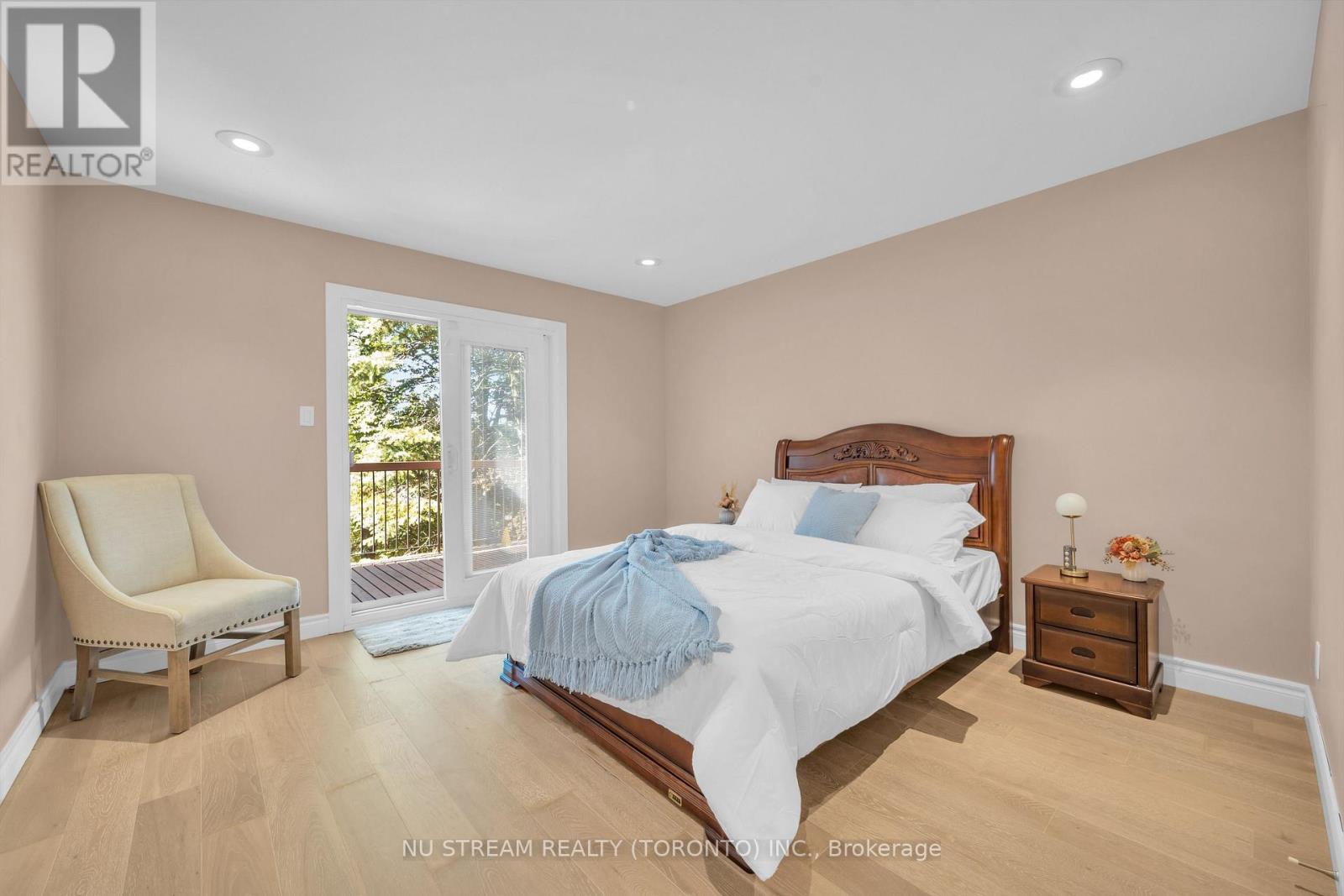 35 Penwood Crescent Property Photo 34