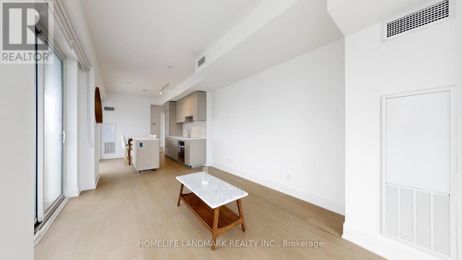 2305 - 200 Bloor Street W Property Photo 10