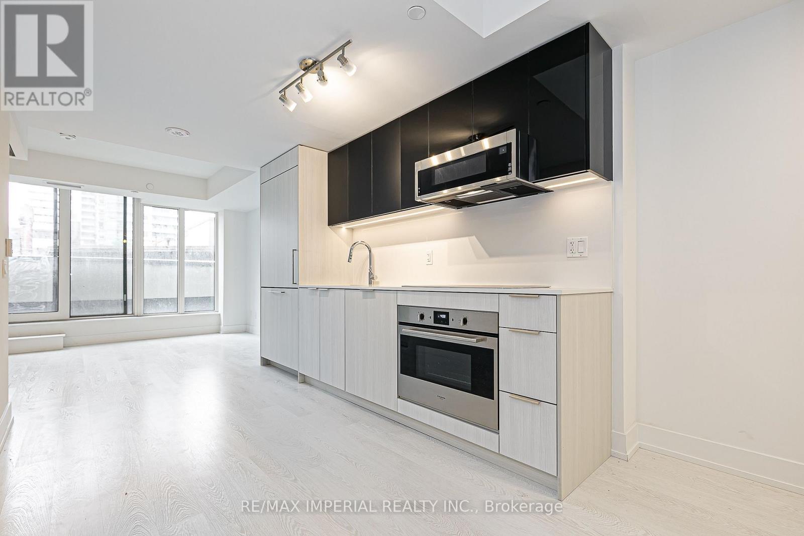 305 - 308 Jarvis Street Property Photo 10