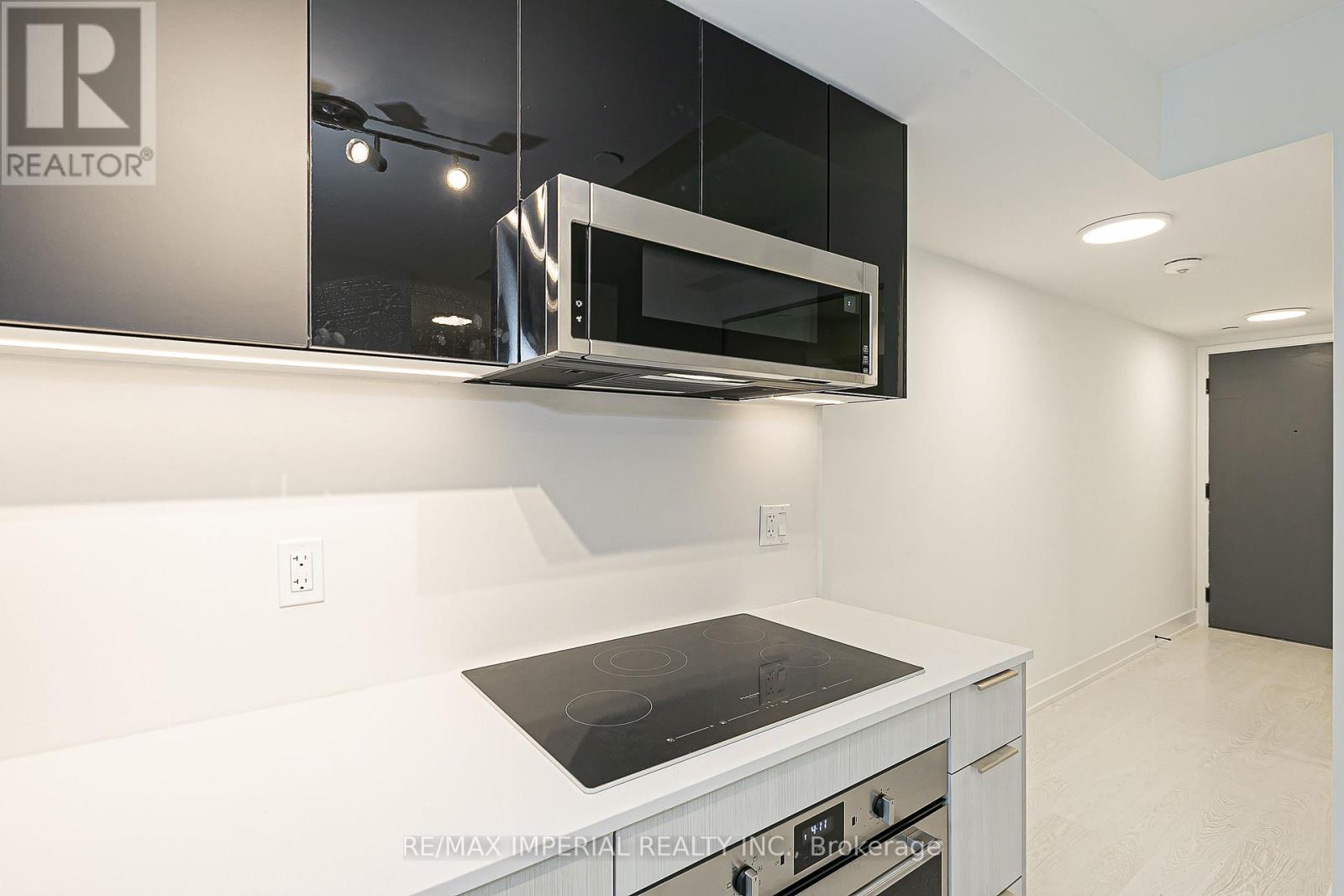 305 - 308 Jarvis Street Property Photo 12
