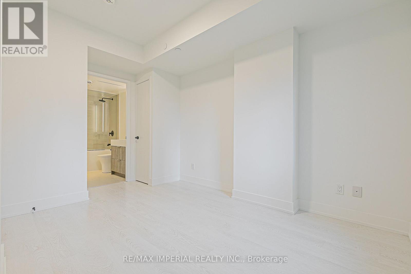 305 - 308 Jarvis Street Property Photo 32