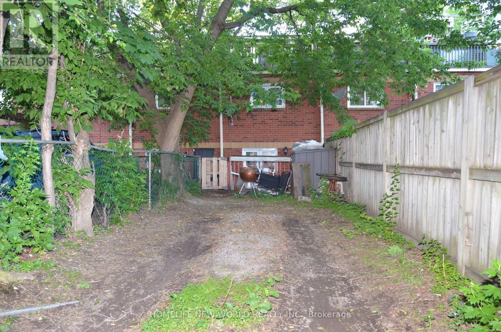 125 Harrison Street Property Photo 3