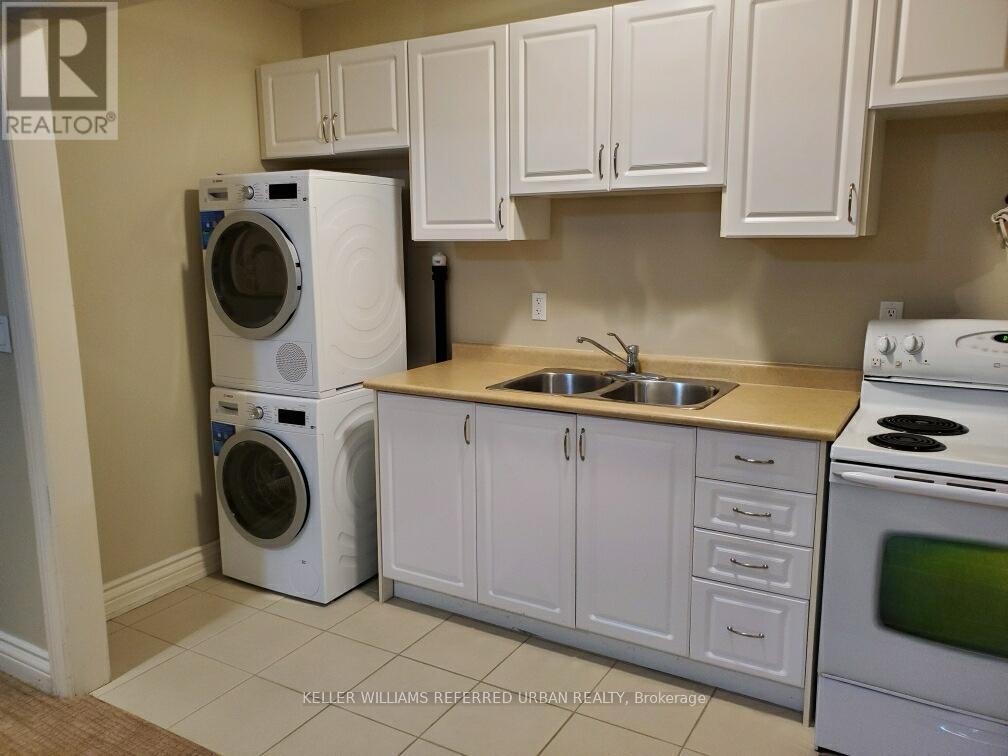 Bsmt - 523 Coldstream Avenue Property Photo 12