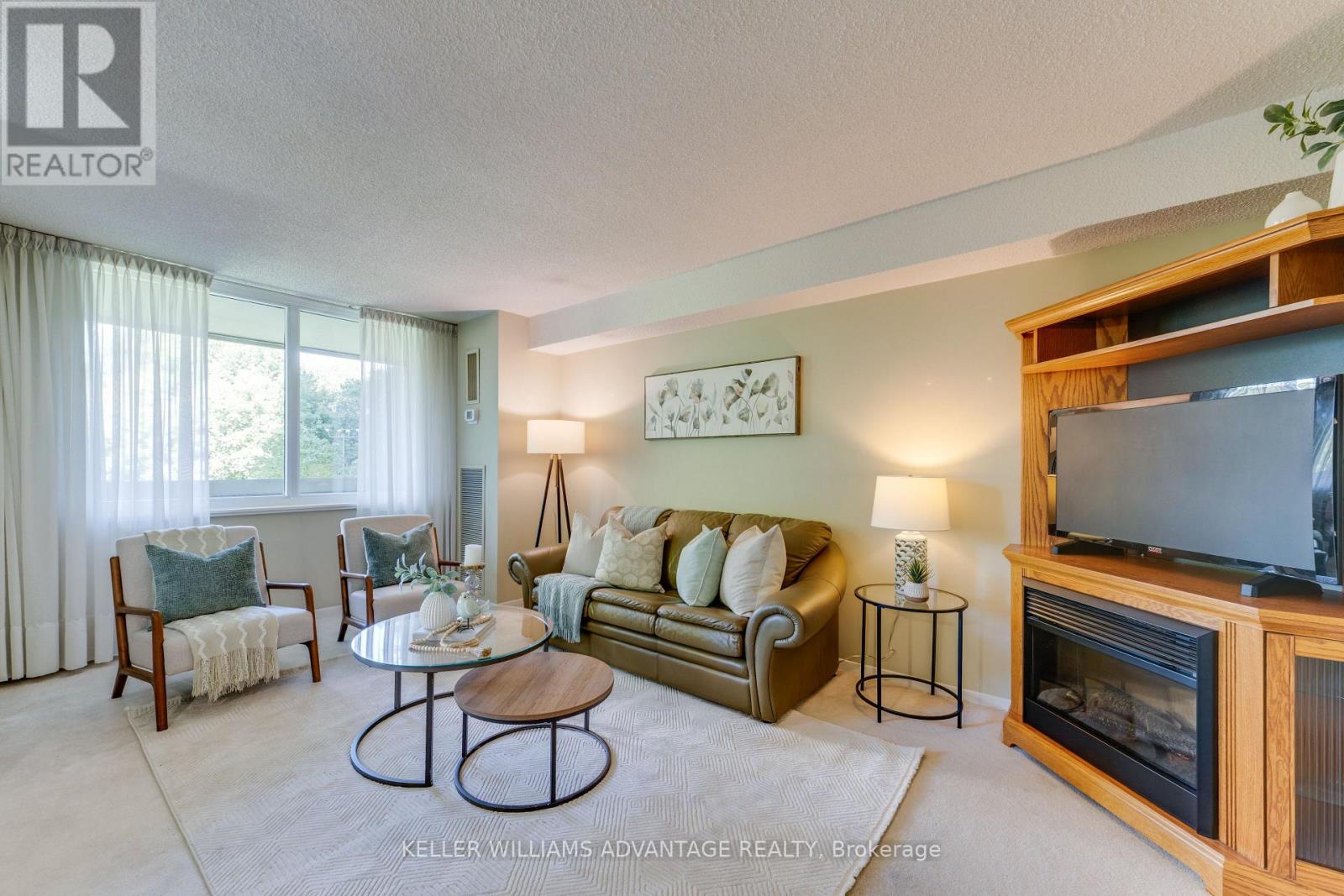 302 - 75 Wynford Hts Crescent Property Photo 12