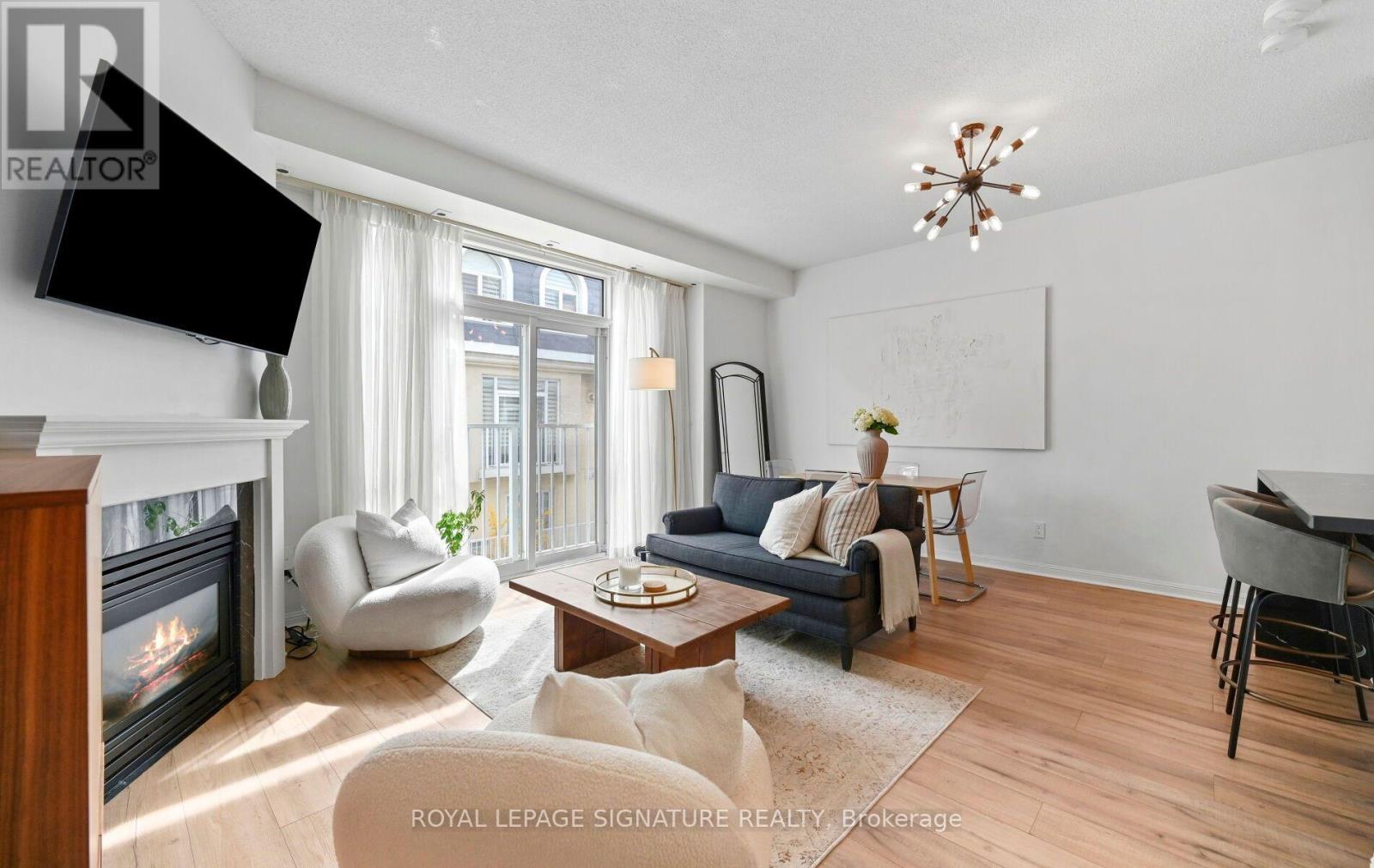 555 - 36 Stadium Road Property Photo 14