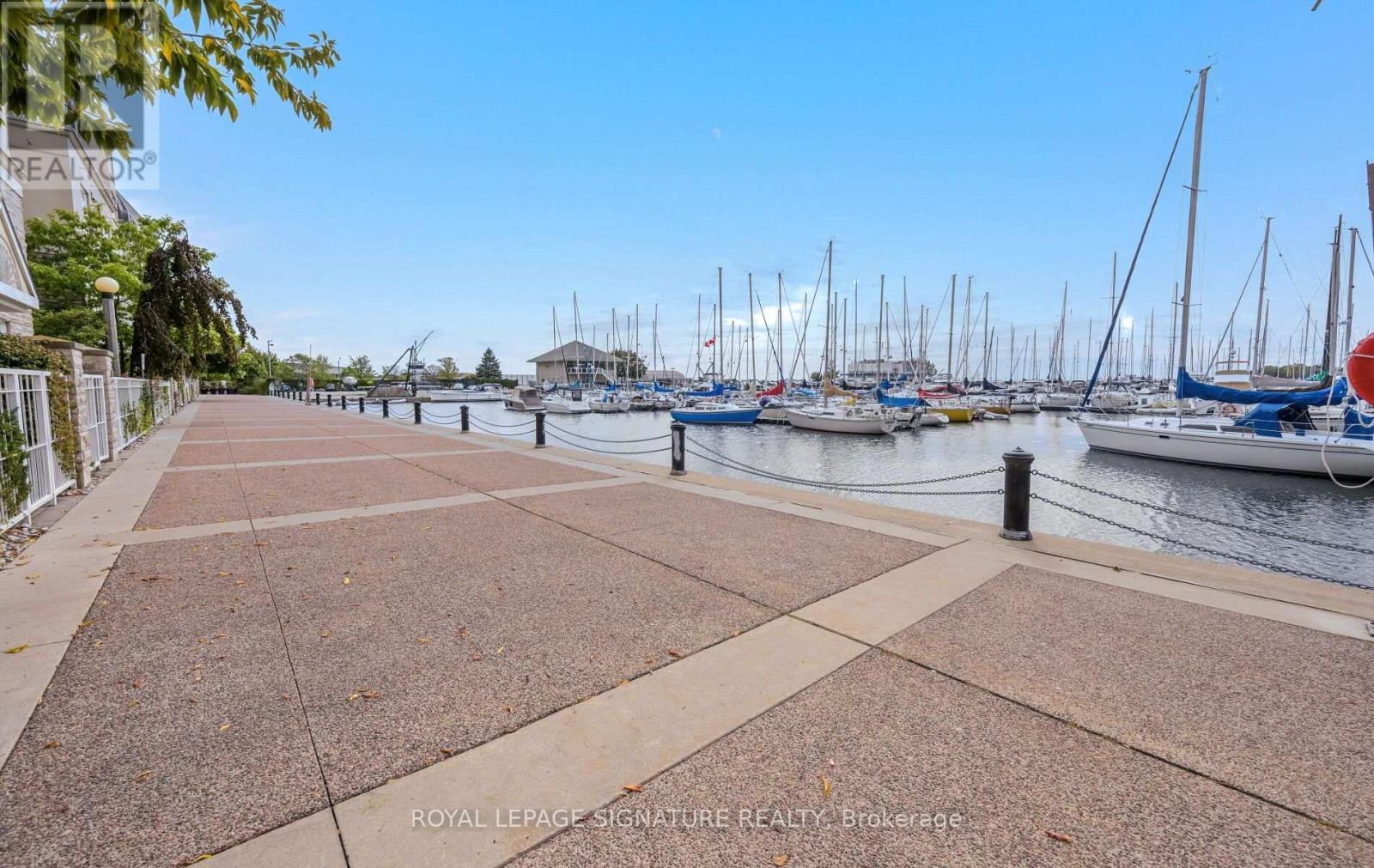 555 - 36 Stadium Road Property Photo 34