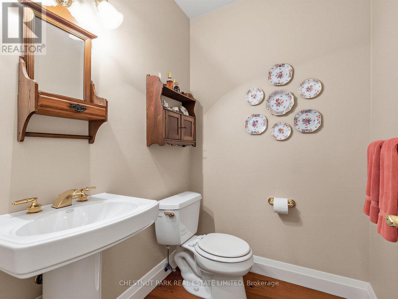 104 - 21 Shaftesbury Avenue Property Photo 24