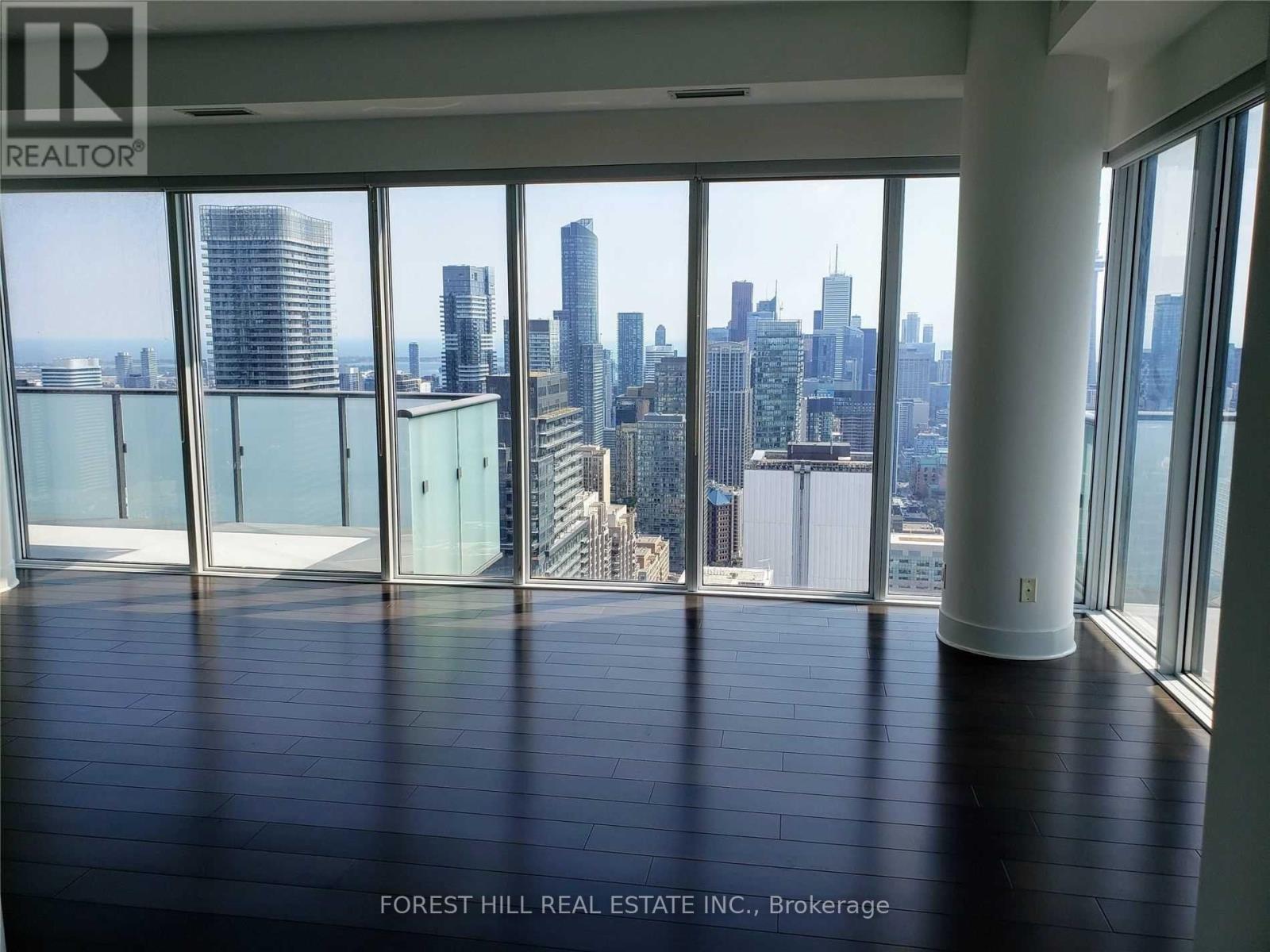 4902 - 1080 Bay Street Property Photo 5