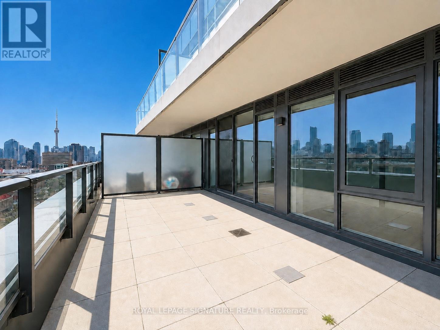 1005 - 664 Spadina Avenue Property Photo 5