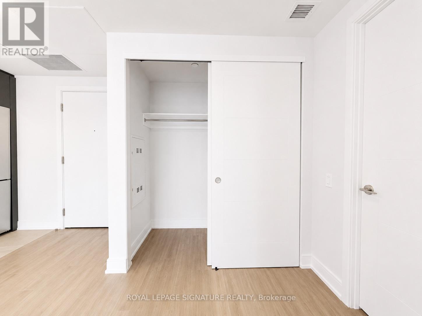 1005 - 664 Spadina Avenue Property Photo 12