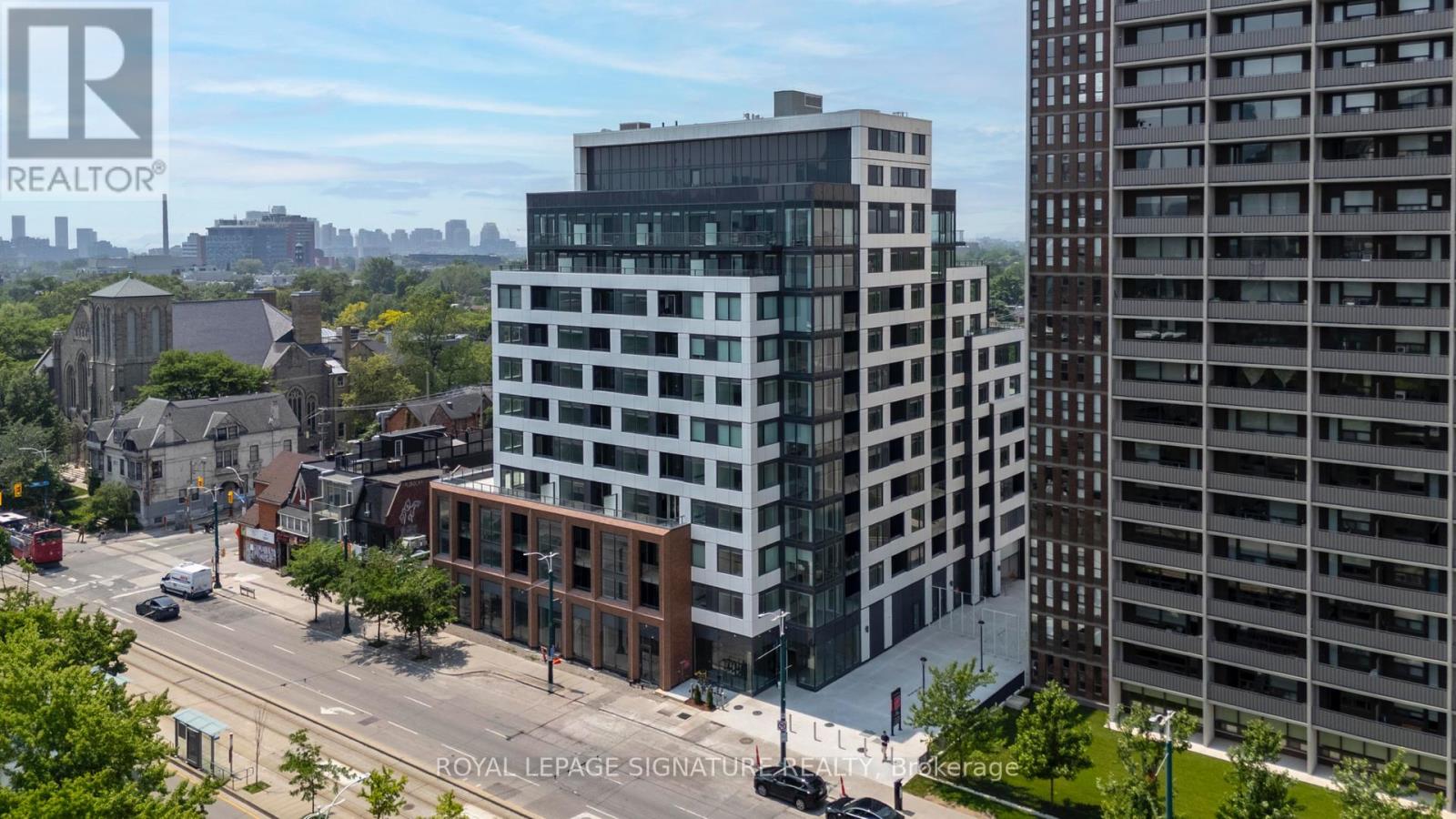 1005 - 664 Spadina Avenue Property Photo 16