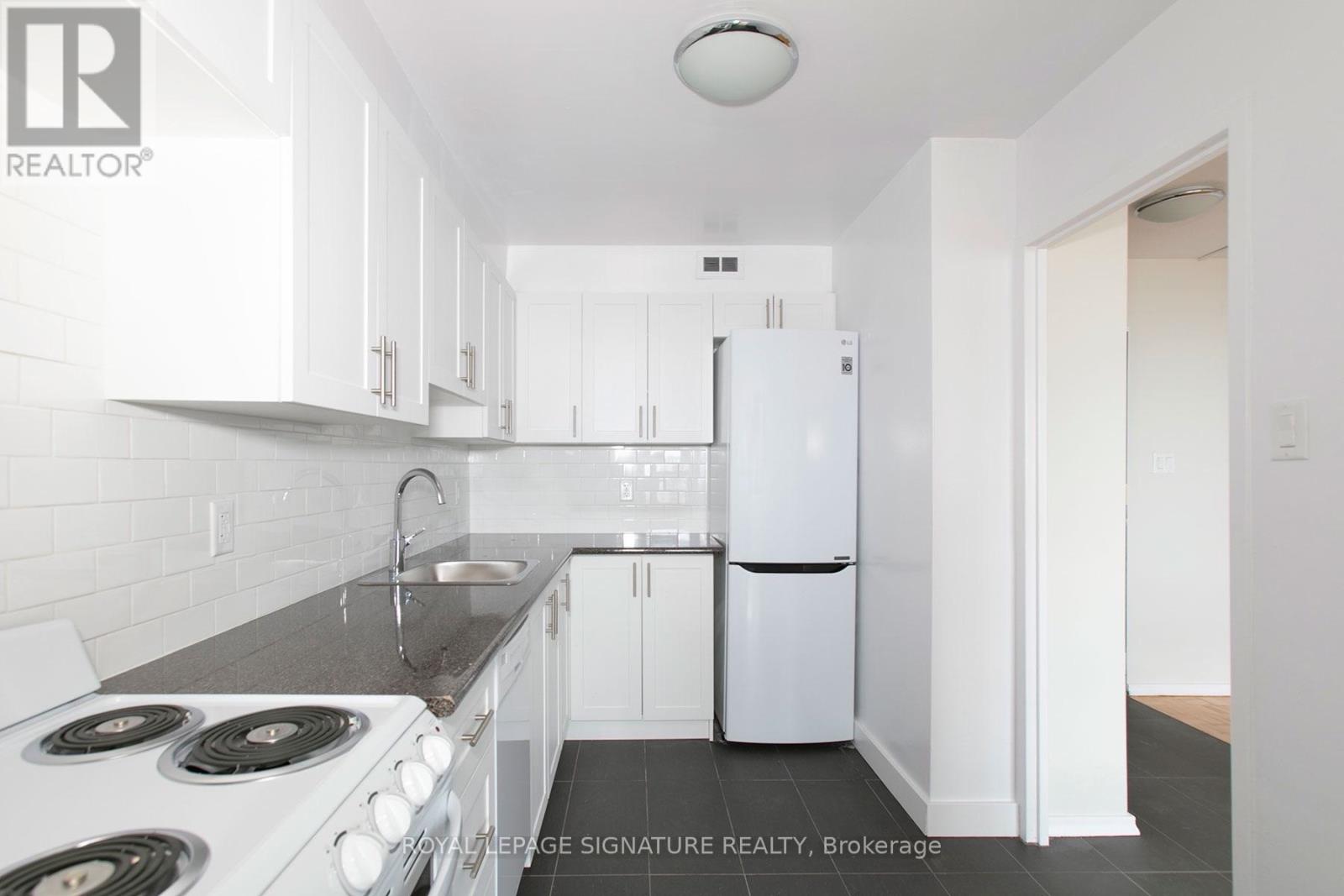 511 - 6200 Bathurst Street Property Photo 5