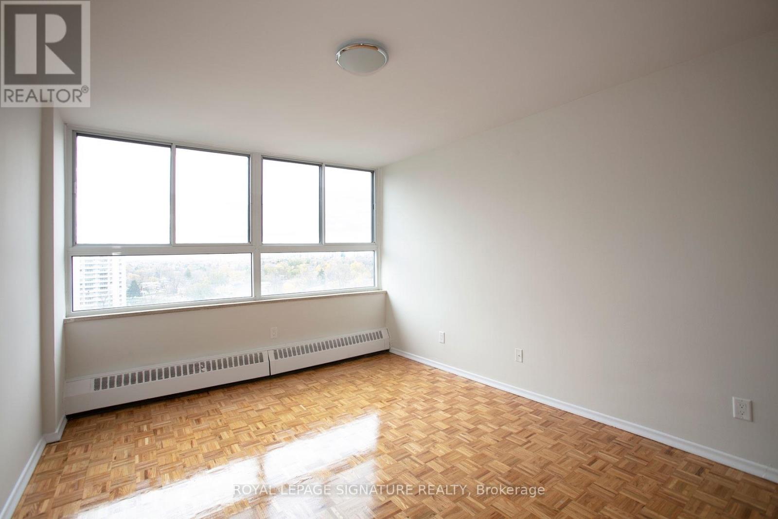511 - 6200 Bathurst Street Property Photo 7