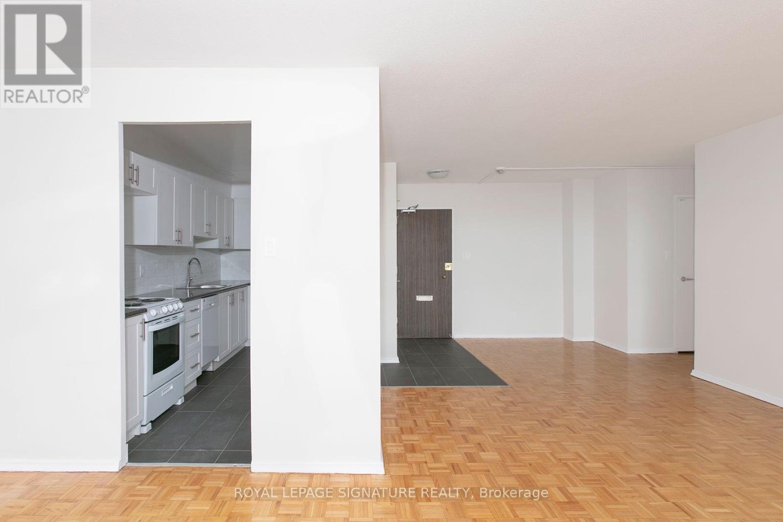 511 - 6200 Bathurst Street Property Photo 10