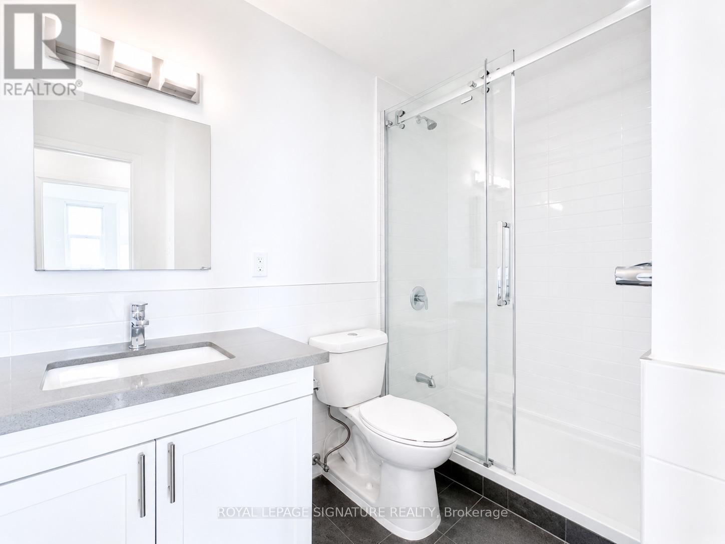 410 - 666 Spadina Avenue Property Photo 6