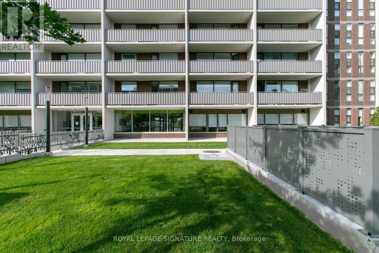 410 - 666 Spadina Avenue Property Photo 13