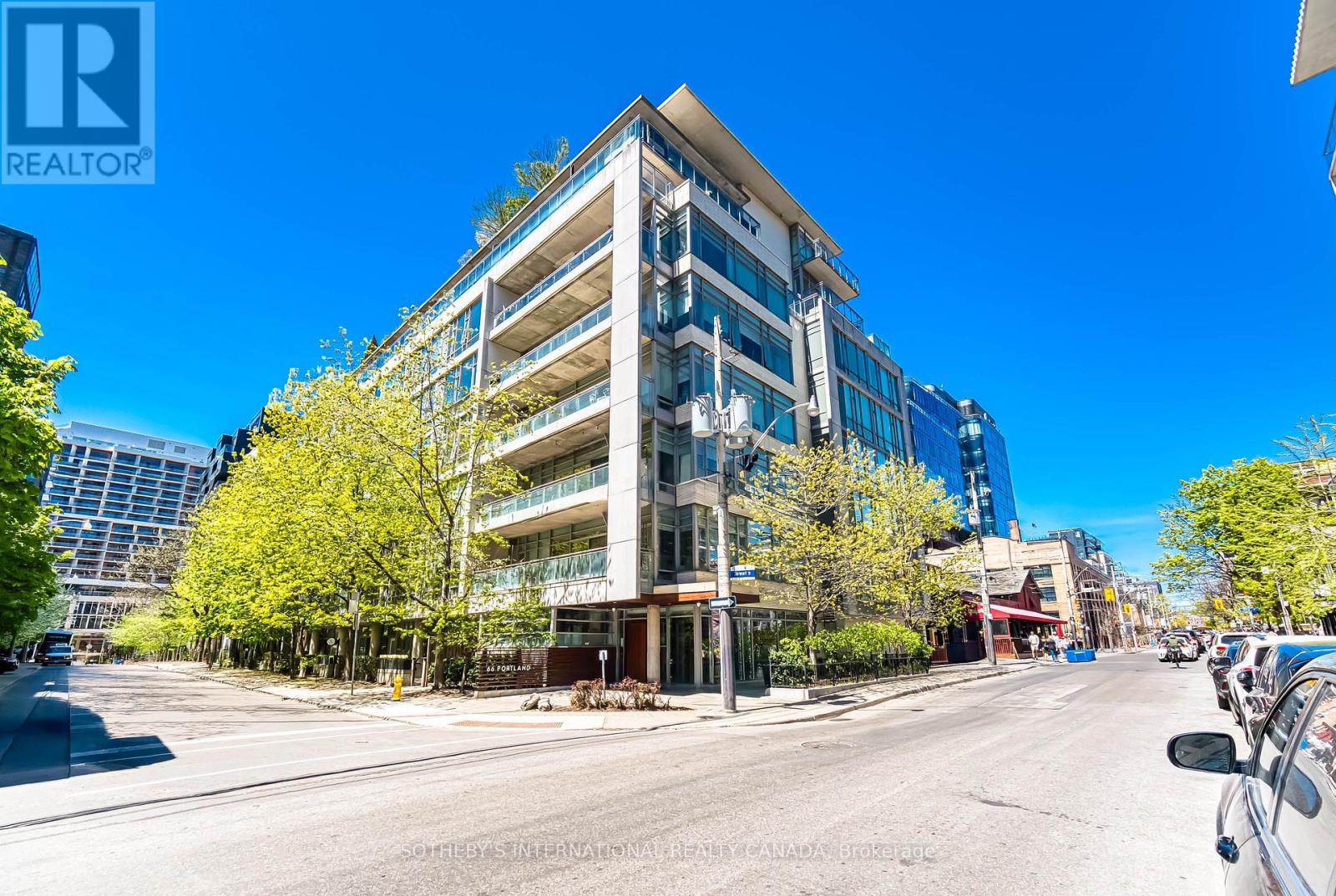 411 - 66 PORTLAND STREET