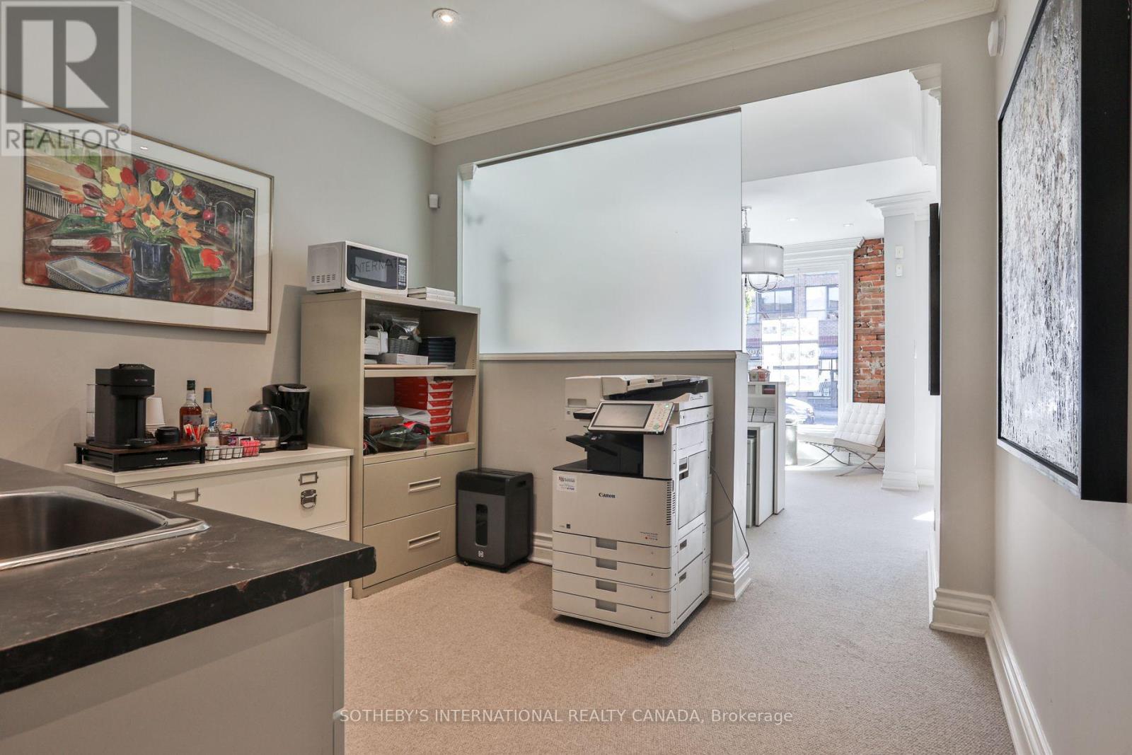 192 Davenport Road Property Photo 6