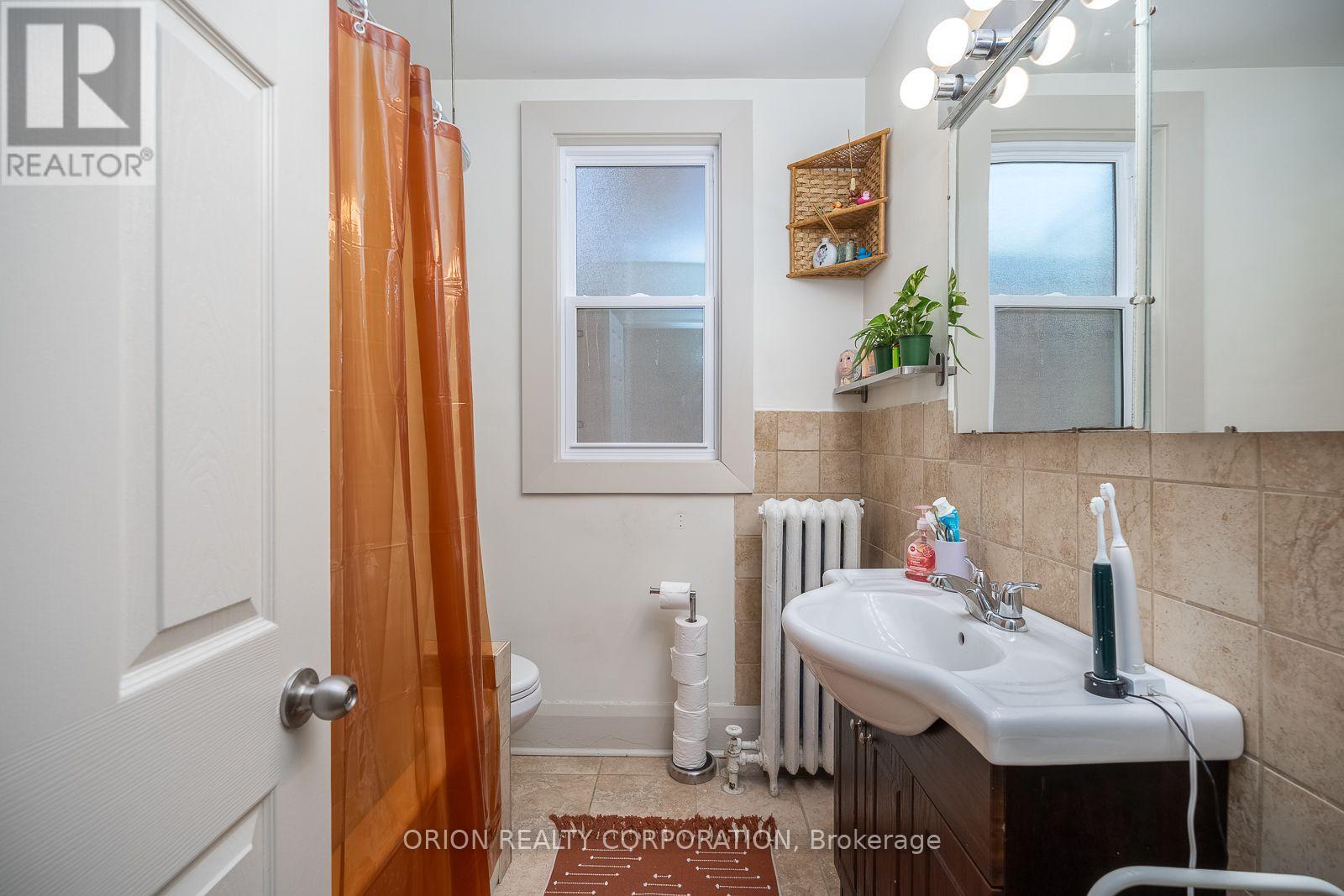 185 Glenholme Avenue Property Photo 37