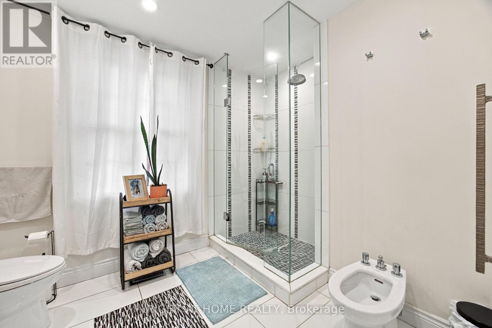 23 New Street Property Photo 17