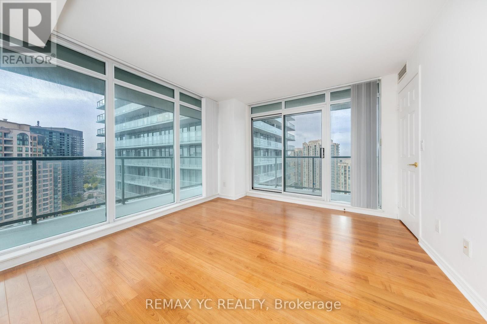 2410 - 5500 Yonge Street Property Photo 14