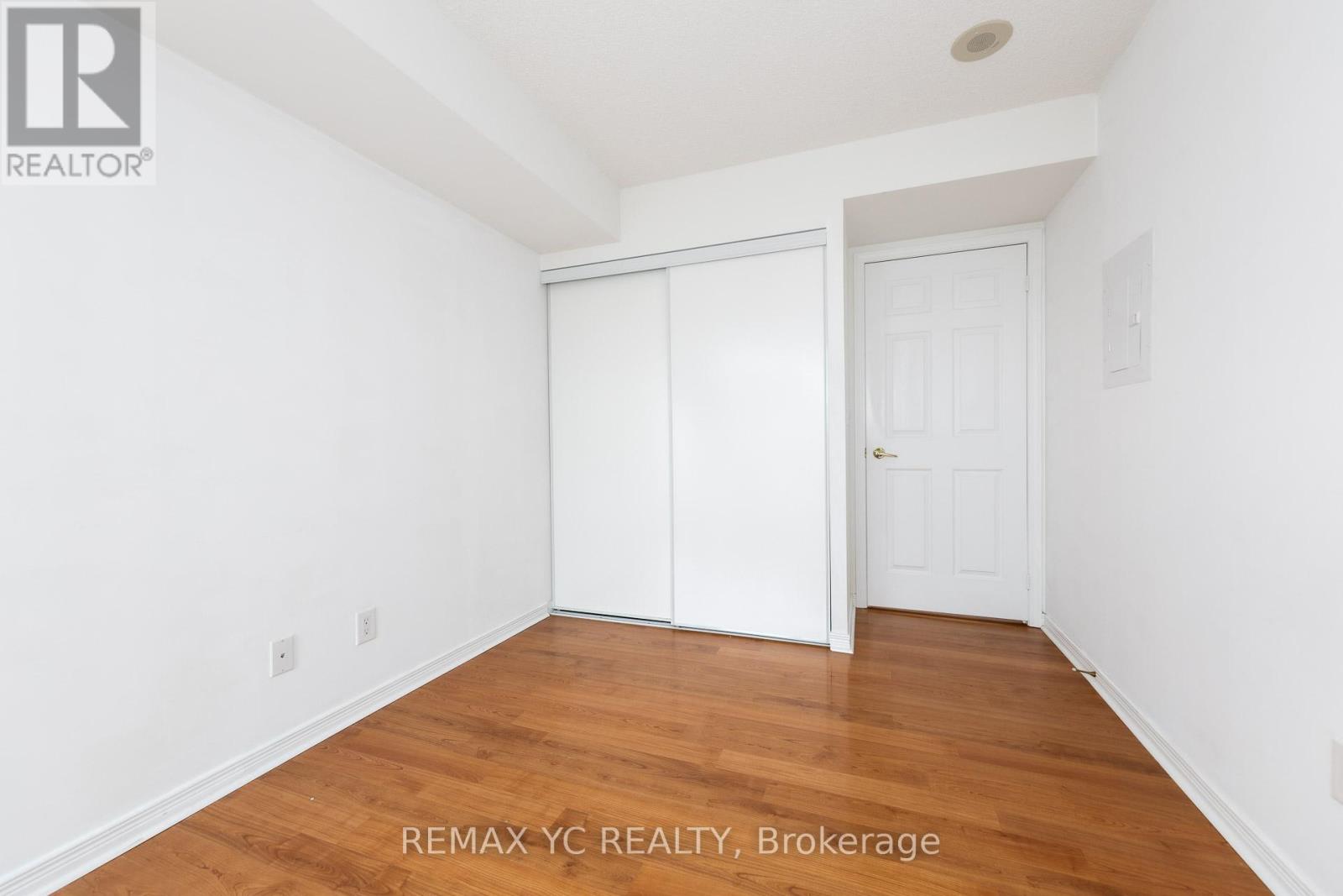 2410 - 5500 Yonge Street Property Photo 19
