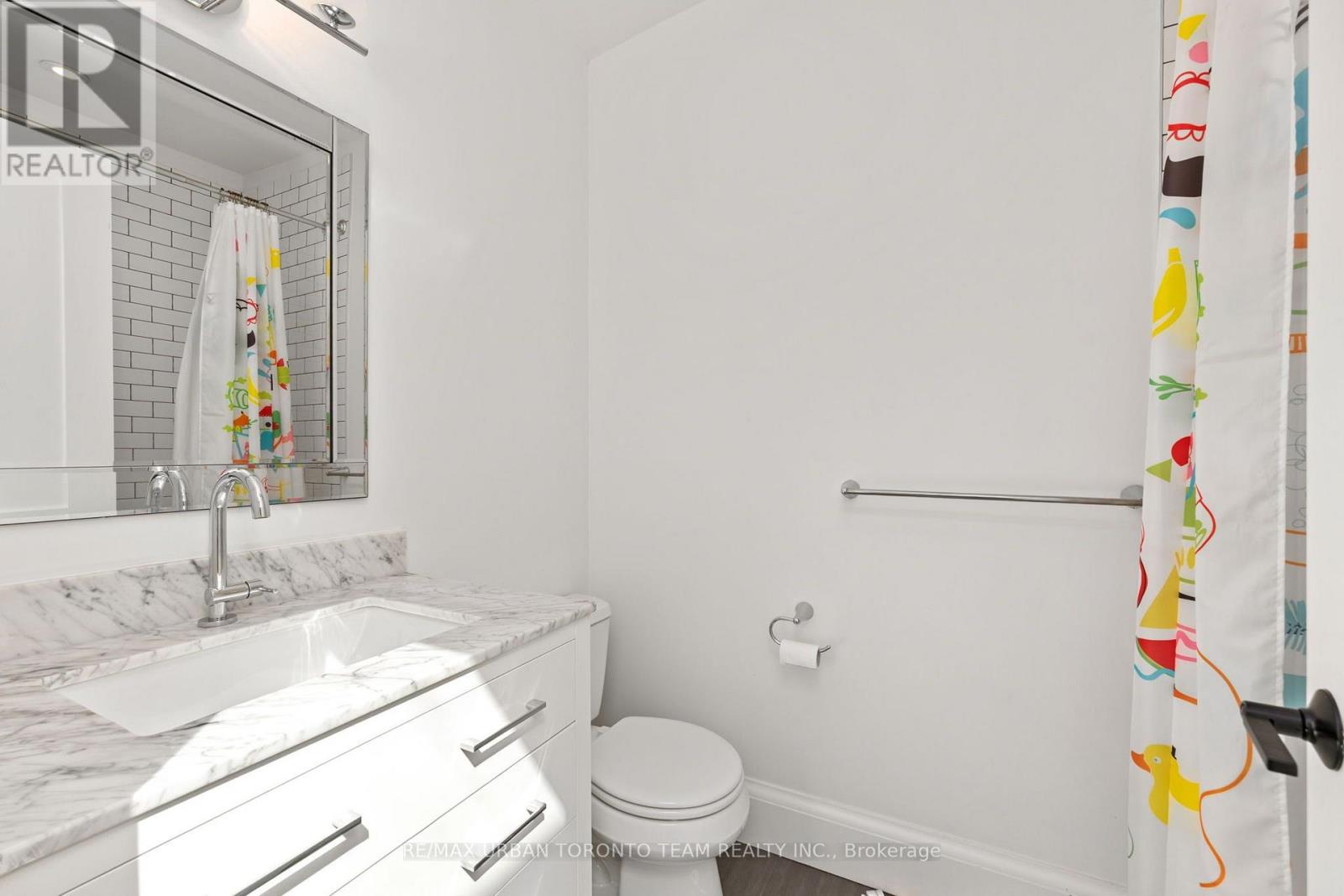 18 Draper Street Property Photo 17